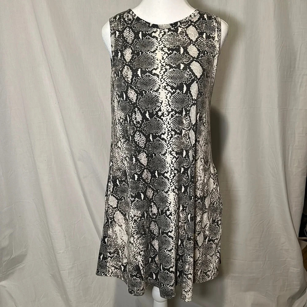 women’s snakeskin print sleeveless dress